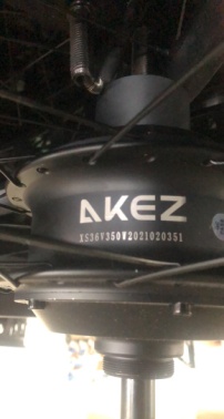 AKEZ Tyre with Motor for CRUZ